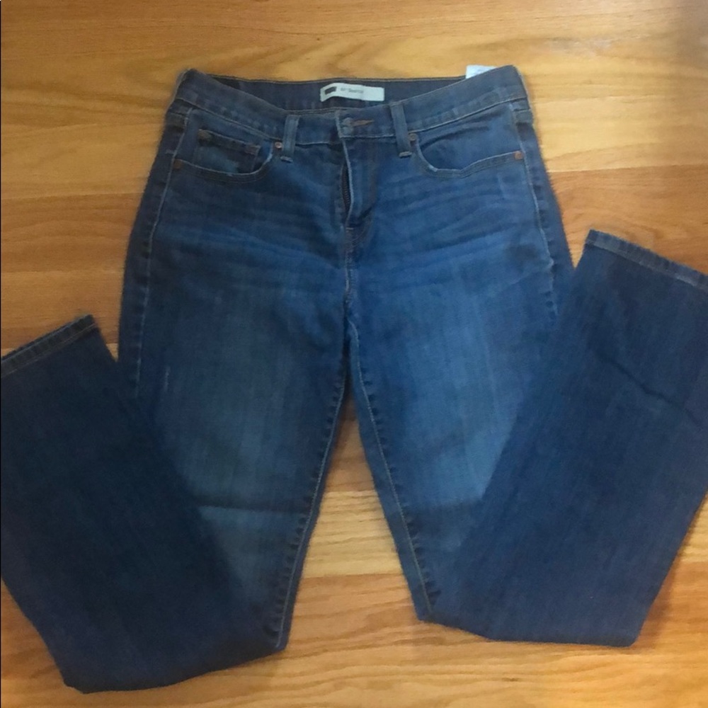 Woman’s Levi 515 bootcut jeans